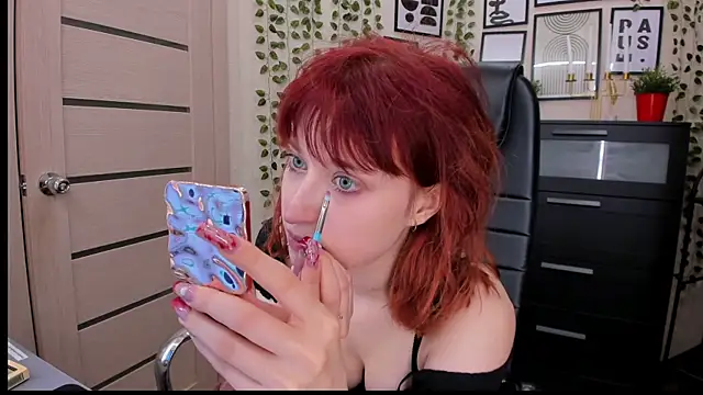 Snapshot of ElizaNik_ chatting on May 2, 2026, 9:31 pm ElizaNik online show from May 2, 2026, 9:31 pm