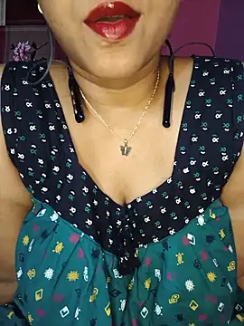 Snapshot of Sexy_Mona_Bhabhi chatting on June 17, 2026, 6:53 pm Sexy Mona Bhabhi online show from June 17, 2026, 6:53 pm