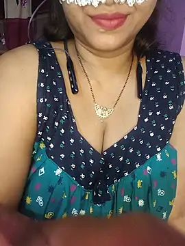 Snapshot of Sexy_Mona_Bhabhi chatting on July 2, 2026, 6:58 pm Sexy Mona Bhabhi online show from July 2, 2026, 6:58 pm