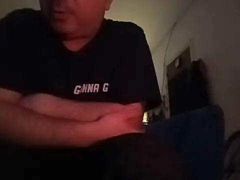Snapshot of CCComandante chatting on June 20, 2026, 1:03 pm CCComandante online show from June 20, 2026, 1:03 pm