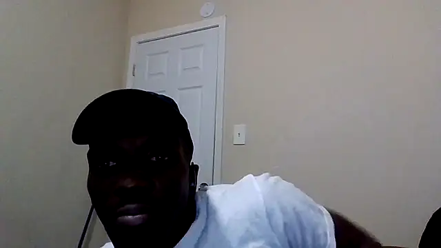 Snapshot of Shawtyblaque21 chatting on July 9, 2026, 10:14 pm Shawtyblaque21 online show from July 9, 2026, 10:14 pm