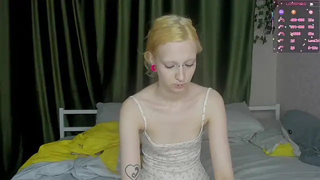 Lexy-Woorhez online show from June 10, 2026, 4:06 pm