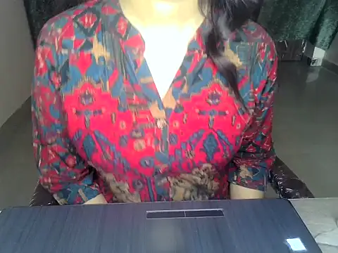 kritikadoll online show from June 23, 2026, 6:44 am
