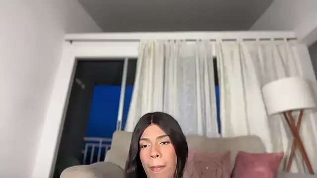 leila seasiren online show from July 31, 2026, 11:37 pm