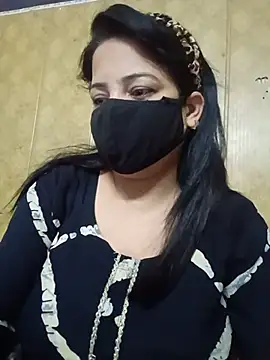 hornycoupleJandS online show from May 18, 2026, 6:47 pm