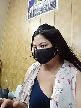hornycoupleJandS online show from June 15, 2026, 11:07 pm