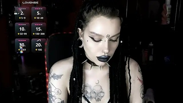 alexx succubus online show from June 20, 2026, 10:51 am