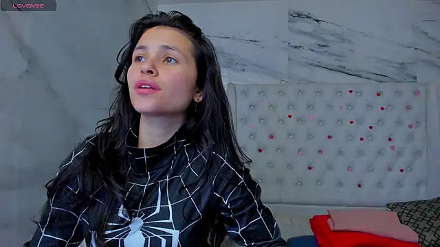 arissha lee online show from June 13, 2026, 11:24 pm