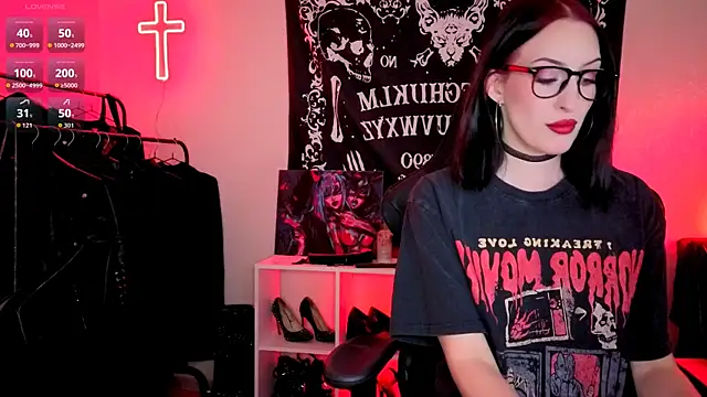 Miss Alice   online show from July 29, 2026, 10:41 pm