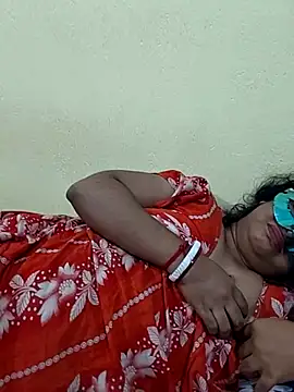  MilkyBar online show from July 21, 2026, 5:59 pm