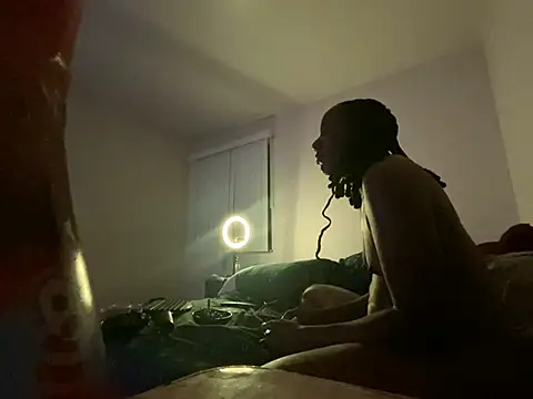 Yoshibaby2670 online show from July 14, 2026, 9:47 am
