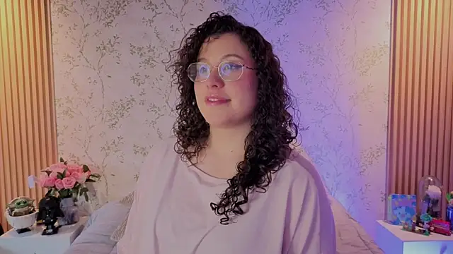 Snapshot of Charlotte__Miller chatting on May 24, 2026, 12:21 pm Charlotte Miller online show from May 24, 2026, 12:21 pm