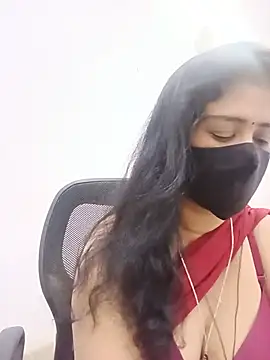 Snapshot of Lucky-Deepthi chatting on May 21, 2026, 11:23 pm Lucky-Deepthi online show from May 21, 2026, 11:23 pm