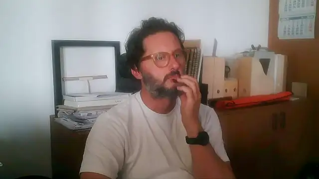 Snapshot of Cellino4 chatting on July 7, 2026, 4:00 pm Cellino4 online show from July 7, 2026, 4:00 pm