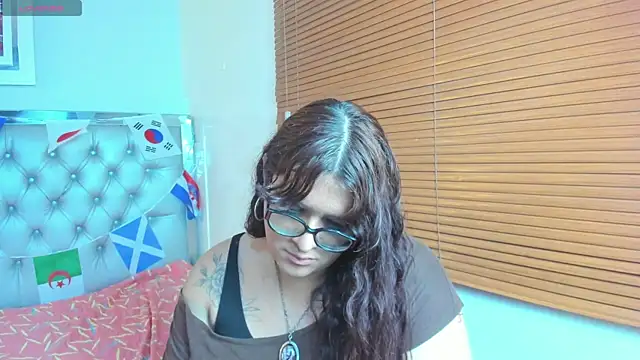 Snapshot of kathepickmanx chatting on June 20, 2026, 4:15 am kathepickmanx online show from June 20, 2026, 4:15 am