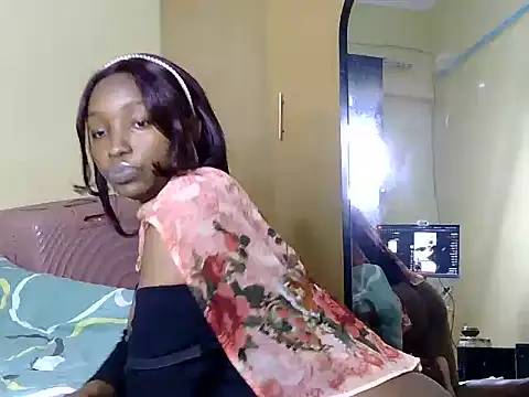 Vprettieeer online show from June 14, 2026, 9:28 pm