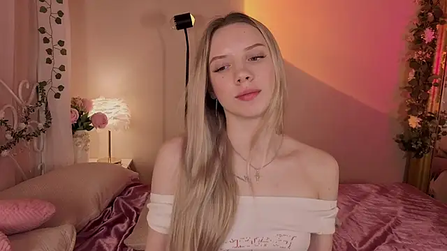 katt  y online show from June 25, 2026, 5:12 am