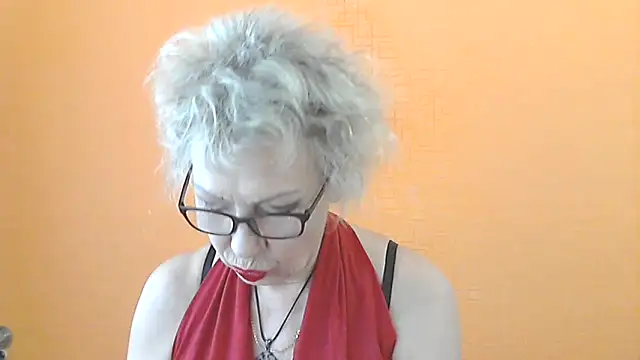 Snapshot of NessyJenixs chatting on June 14, 2026, 6:37 am NessyJenixs online show from June 14, 2026, 6:37 am