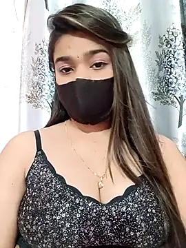 Simran-001 online show from May 29, 2026, 12:14 pm