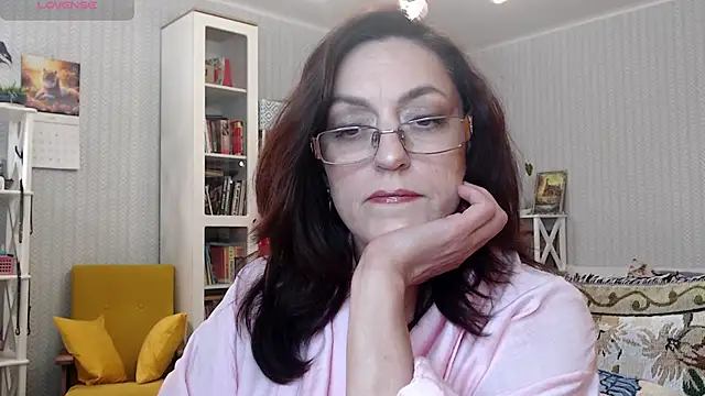 Soffya Soy online show from May 10, 2026, 8:14 pm