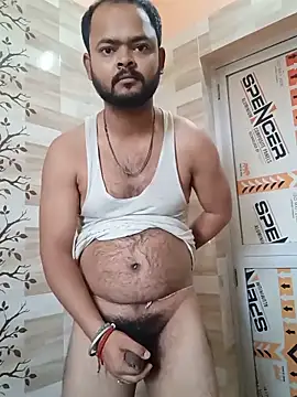 guavam65 online show from June 16, 2026, 2:36 am