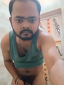 guavam65 online show from June 18, 2026, 7:18 pm