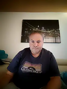 Snapshot of Pourleplasirs chatting on July 24, 2026, 12:14 pm Pourleplasirs online show from July 24, 2026, 12:14 pm