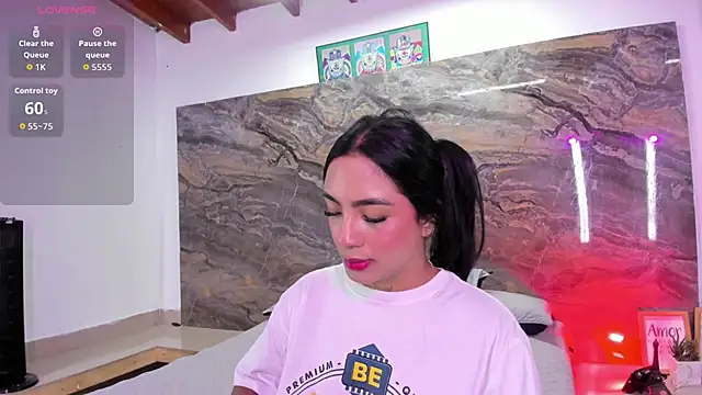 Snapshot of Estefy_gomez09 chatting on April 22, 2026, 12:07 pm Estefy gomez09 online show from April 22, 2026, 12:07 pm