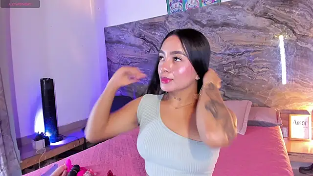 Snapshot of Estefy_gomez09 chatting on May 23, 2026, 12:31 pm Estefy gomez09 online show from May 23, 2026, 12:31 pm