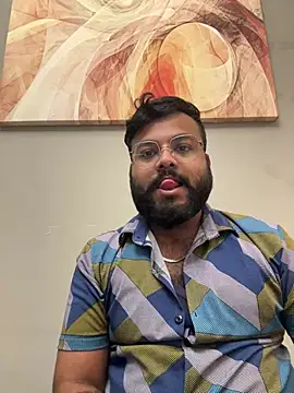 SoloChill online show from July 31, 2026, 11:59 pm