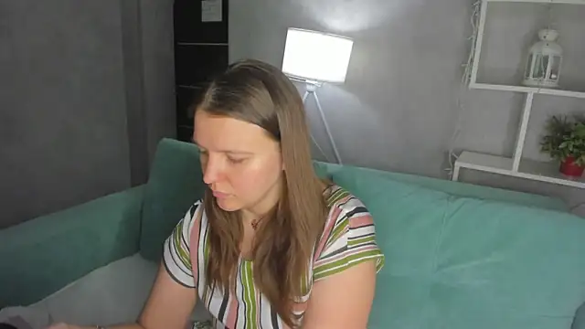 Jenny Jimmy online show from June 19, 2026, 9:24 am