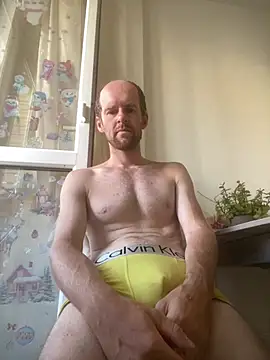Snapshot of LynnAhNight chatting on July 24, 2026, 3:26 am LynnAhNight online show from July 24, 2026, 3:26 am