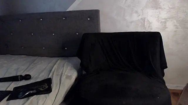 Snapshot of sassy_sandra chatting on June 25, 2026, 5:12 am sassy sandra online show from June 25, 2026, 5:12 am