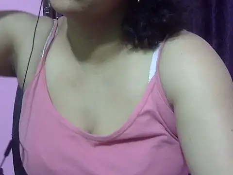 Snapshot of Your_cutiepie_ chatting on June 12, 2026, 3:00 pm Your cutiepie online show from June 12, 2026, 3:00 pm