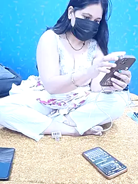 Snapshot of Sangitalive chatting on July 1, 2026, 5:42 am Sangitalive online show from July 1, 2026, 5:42 am