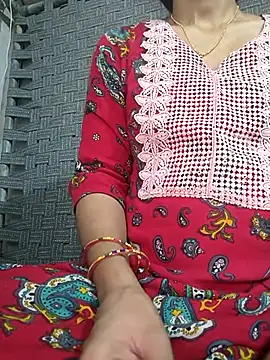 Snapshot of lovely----bhabhi chatting on February 16, 2026, 2:18 am lovely----bhabhi online show from February 16, 2026, 2:18 am