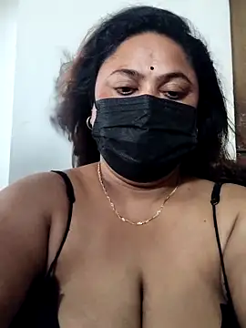 rani130 online show from May 14, 2026, 1:23 am