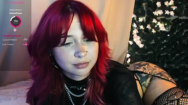 Snapshot of marynixoxo chatting on June 8, 2026, 4:18 pm marynixoxo online show from June 8, 2026, 4:18 pm