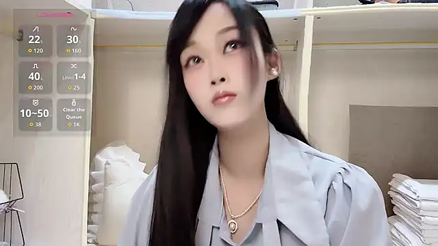 yueyue2003 online show from July 27, 2026, 12:12 pm