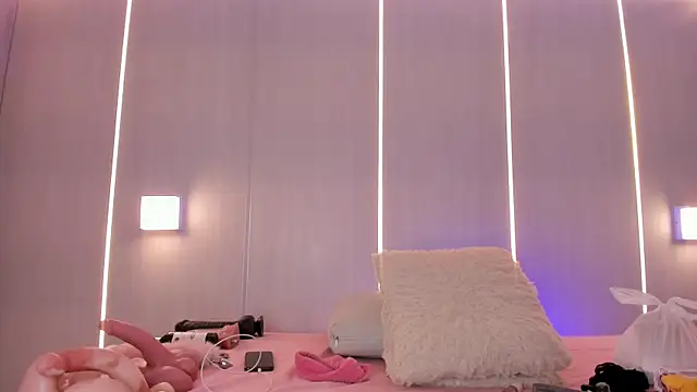 sasha riverss online show from May 22, 2026, 7:52 pm