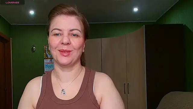 Snapshot of VeronikawGold chatting on July 15, 2026, 3:01 am VeronikawGold online show from July 15, 2026, 3:01 am