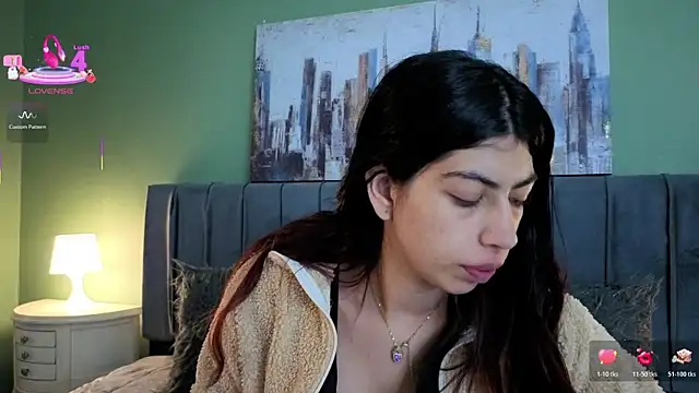 Cassie bloom online show from June 9, 2026, 3:40 am