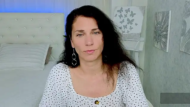 Snapshot of mylady_xenia chatting on June 25, 2026, 10:03 pm mylady xenia online show from June 25, 2026, 10:03 pm