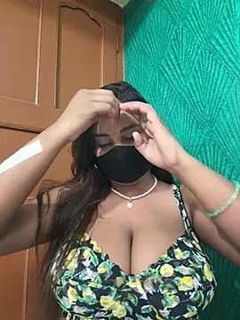kusum girl online show from June 10, 2026, 9:03 pm