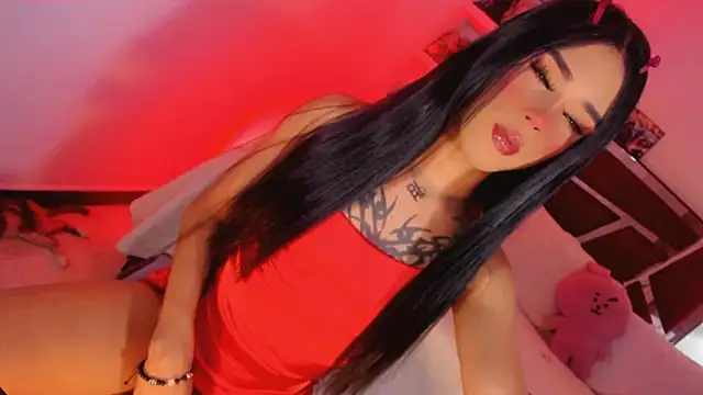 yaneycam online show from July 12, 2026, 5:31 am