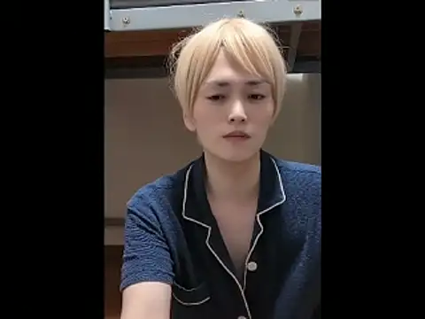 mgnhiroyuki online show from May 30, 2026, 1:57 am