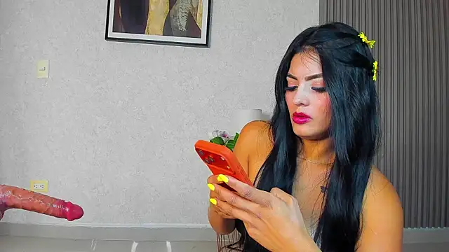 Snapshot of im_hanna1 chatting on June 12, 2026, 7:46 pm im hanna1 online show from June 12, 2026, 7:46 pm