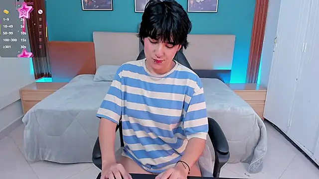 emma cute7 online show from June 20, 2026, 10:29 am