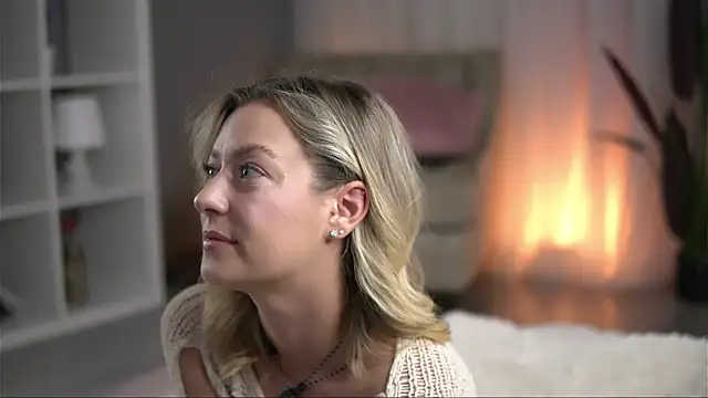 AnnastasiaMills online show from June 24, 2026, 8:41 pm