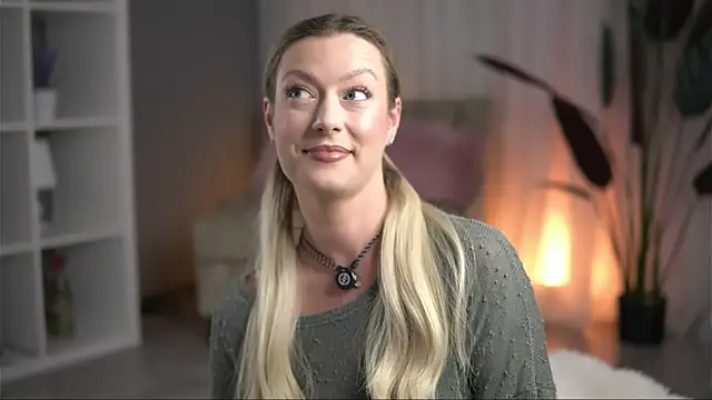 AnnastasiaMills online show from July 13, 2026, 8:22 pm